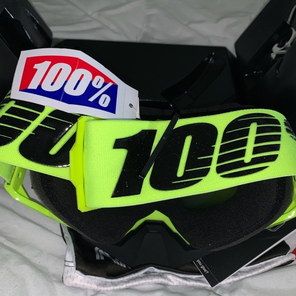 ARMEGA Snowmobile Goggles - Picture 5 of 9